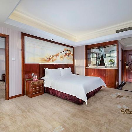 Vienna Hotel Shenzhen Pingshan Shenshan Road Bagian luar foto